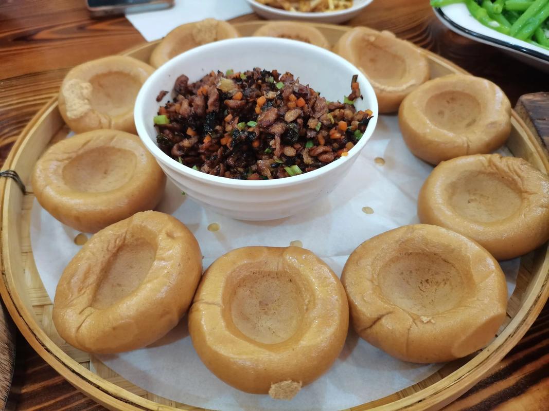 油茶馆里的烟火人间 一碗暖心，百味飘香